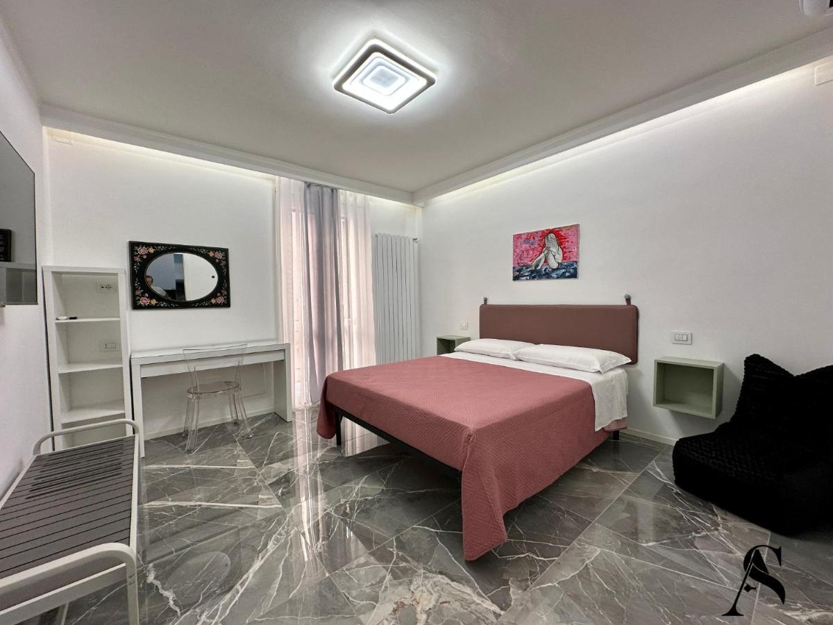 Dimora In Pieno Centro Apartment มาเตรา ภายนอก รูปภาพ