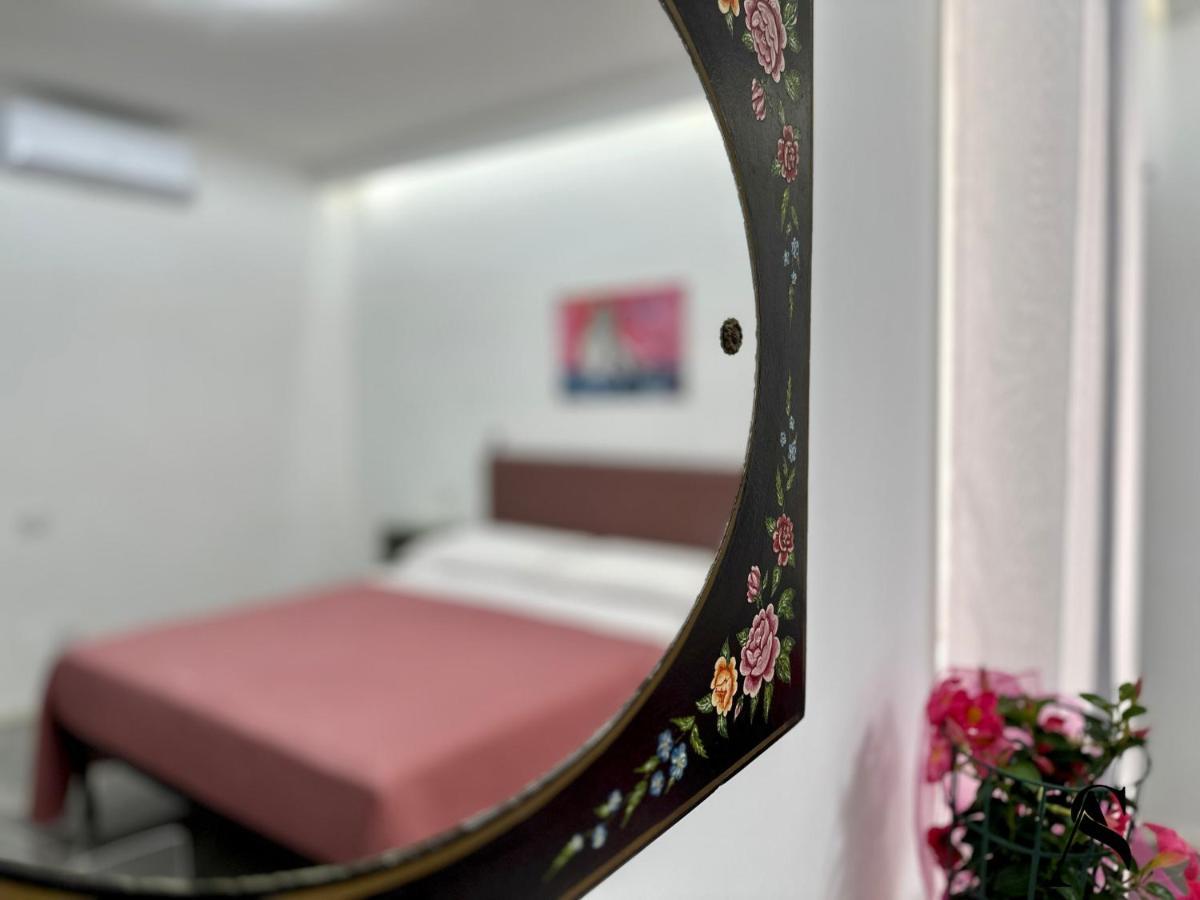 Dimora In Pieno Centro Apartment มาเตรา ภายนอก รูปภาพ